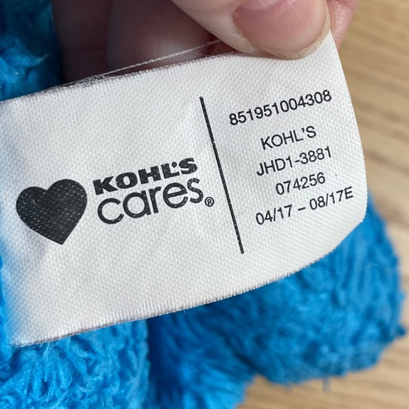 Kohls Cares Cookie Monster Plush Sesame Street 15" 2017 Blue Stuffed Animal Toy - Picture 6 of 9
